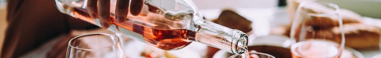 Rosé wines, the best bottles for sale online